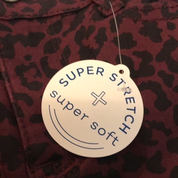 Arizona Jean Co. Animal Print Ankle Jegging - Picture 9 of 13